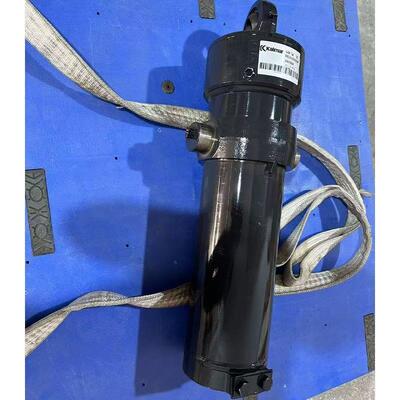 R0703003H Ölflasche Kalmar Reach Stacker Teile